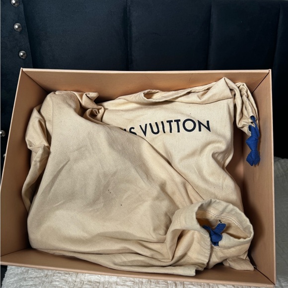 Louis Vuitton Laurette Desert Boot SZ 39 Color Black - Picture 4 of 8